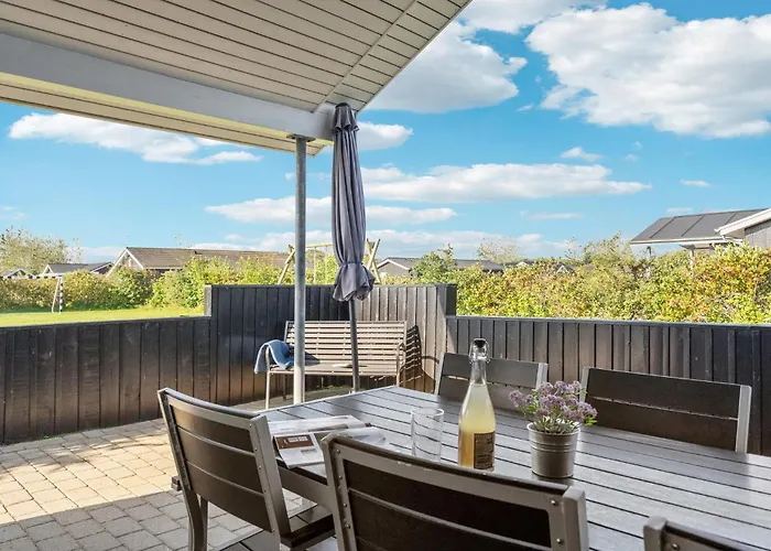 Σπίτι διακοπών Awesome In With Sauna